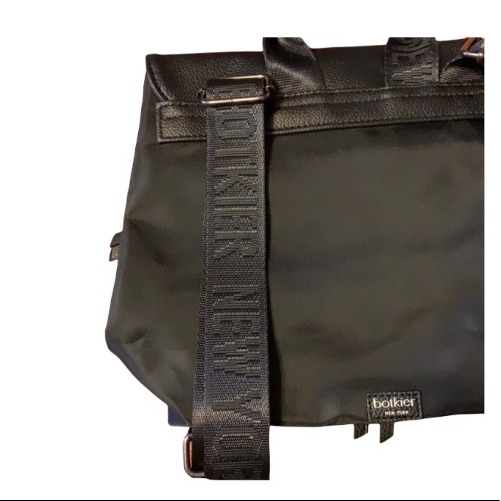 Botkier New York black mini trigger backpack - Picture 3 of 7